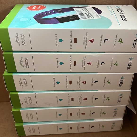 Fitbit Ace Activity Tracker - Picture 5 of 5